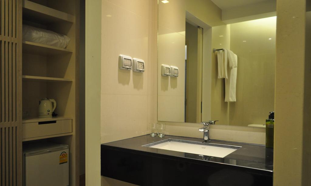 Budget Twin Room,216101099:JPEG