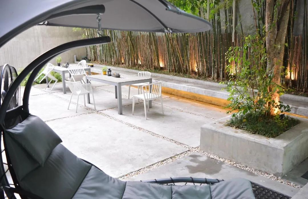 Rezt Bangkok-1